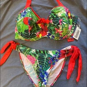 Brand new Pour Moi bikini